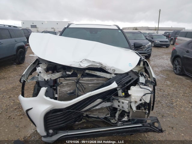 12701026 :رقم المزاد ، 5TDLZRBH9NS217884 vin ، 2022 Toyota Highlander Xse مزاد بيع