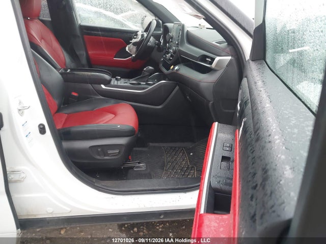 12701026 :رقم المزاد ، 5TDLZRBH9NS217884 vin ، 2022 Toyota Highlander Xse مزاد بيع