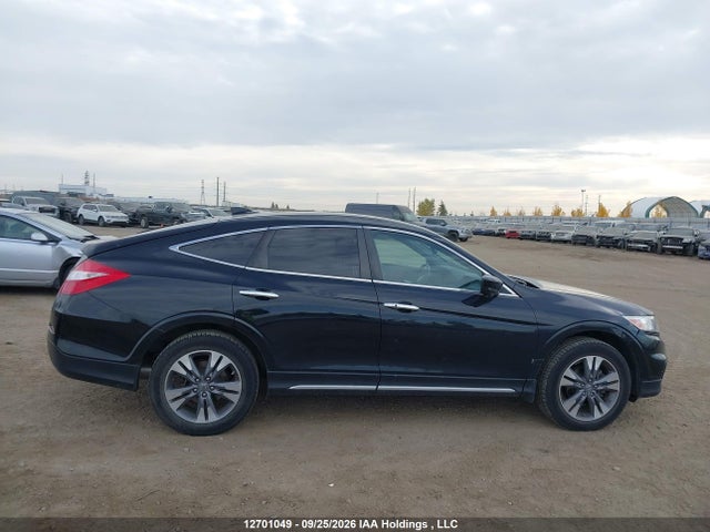 2013 Honda Crosstour Exl მანქანა იყიდება აუქციონზე, vin: 5J6TF2H53DL800295, აუქციონის ნომერი: 12701049