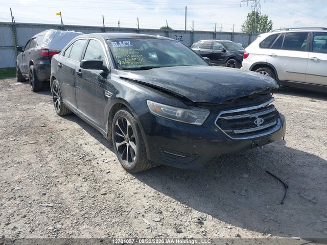 12701057 :رقم المزاد ، 1FAHP2H84FG130941 vin ، 2015 Ford Taurus Sel مزاد بيع