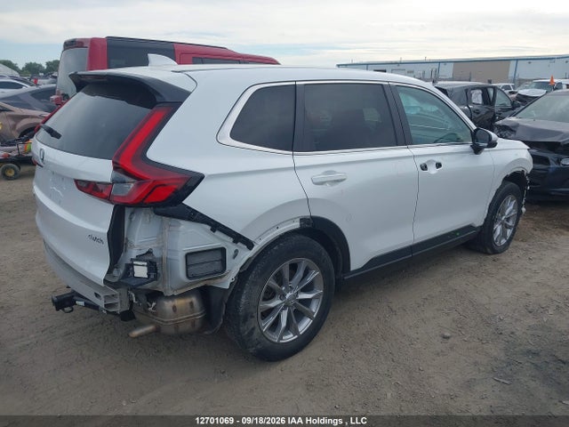 Honda CR-V 2023 2HKRS4H76PH105388 Image 4