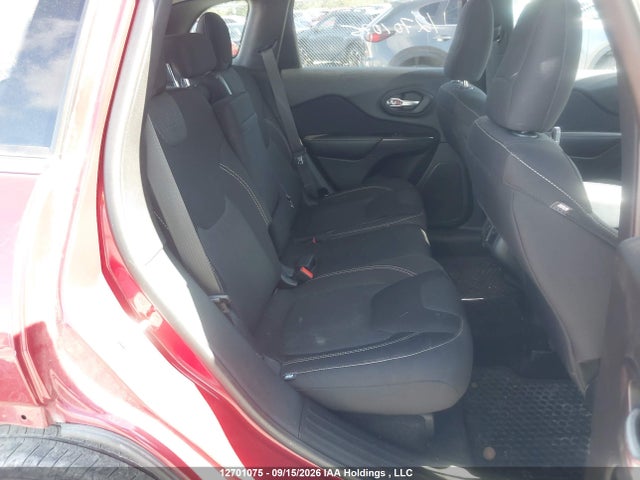 Продажа на аукционе авто 2015 Jeep Cherokee North, vin: 1C4PJMCS4FW569939, номер лота: 12701075