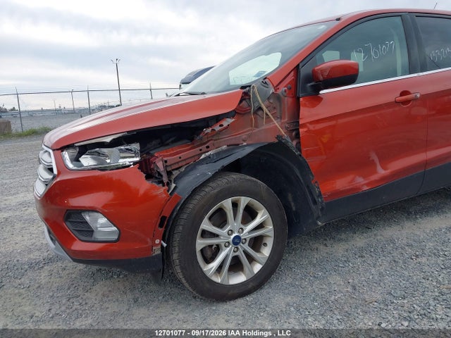 Ford ESCAPE SE 2019 1FMCU9GD9KUB12589 Image 6