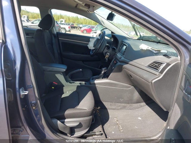 12701094 :رقم المزاد ، KMHD84LF0HU374934 vin ، 2017 Hyundai Elantra Gl مزاد بيع