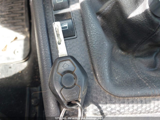 12701143 :رقم المزاد ، WBABD33476JY99792 vin ، 2006 Bmw 325 Ci مزاد بيع