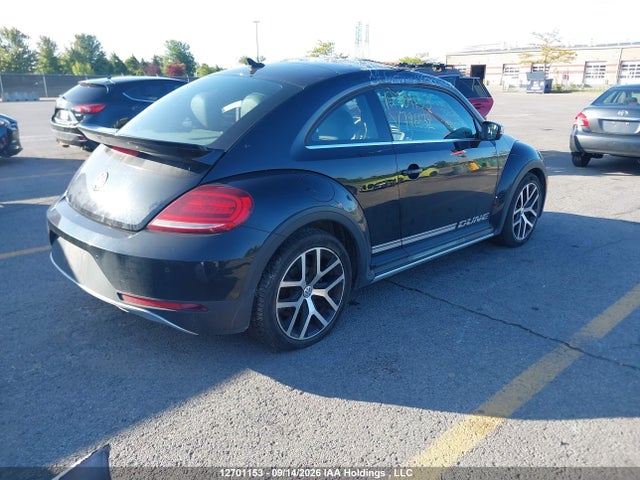 Volkswagen Beetle 2.0 Tsi Dune 2018 3VWSD7AT2JM726632 Image 4
