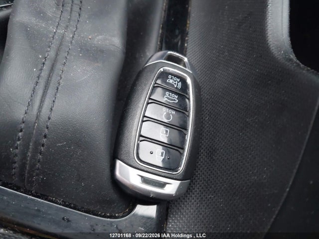 KMHLM4AG5NU318678 Hyundai Elantra