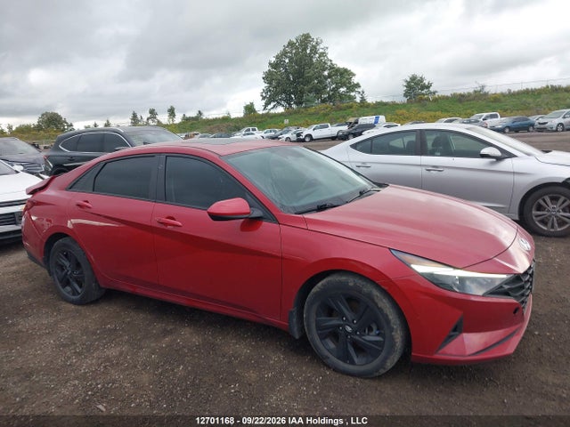 KMHLM4AG5NU318678 Hyundai Elantra