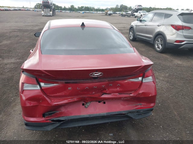 KMHLM4AG5NU318678 Hyundai Elantra