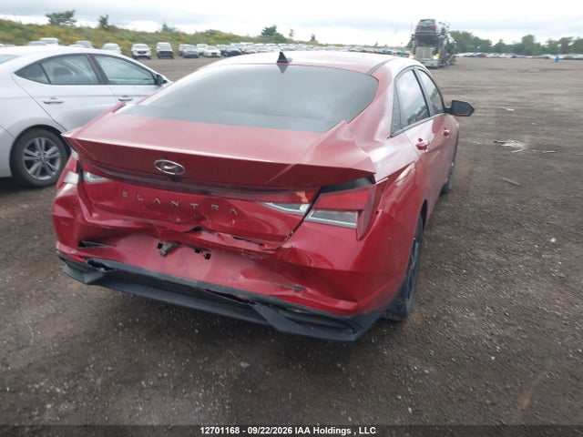 KMHLM4AG5NU318678 Hyundai Elantra