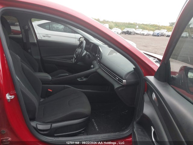 KMHLM4AG5NU318678 Hyundai Elantra