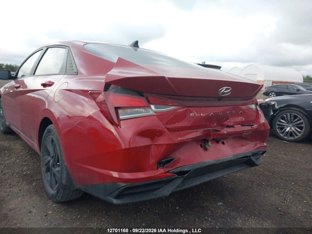 KMHLM4AG5NU318678 Hyundai Elantra