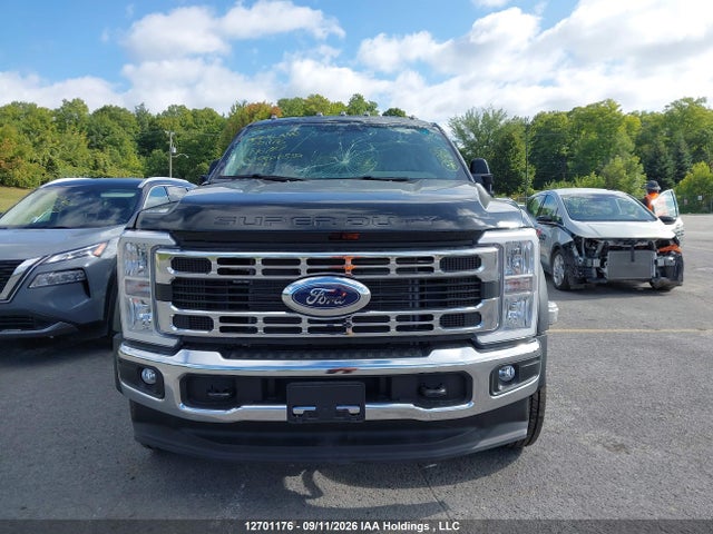 12701176 :رقم المزاد ، 1FD0W5HN9TEF16727 vin ، 2026 Ford F550 Super Duty مزاد بيع
