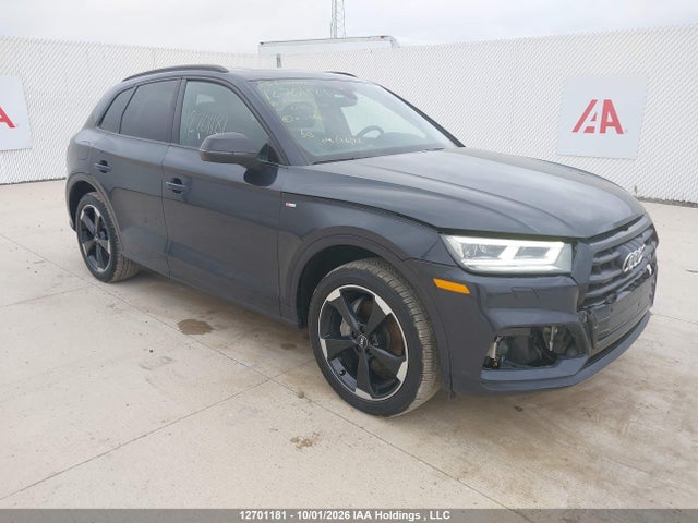 12701181 :رقم المزاد ، WA1FNAFYXL2045741 vin ، 2020 Audi Q5 Titanium Prestige مزاد بيع