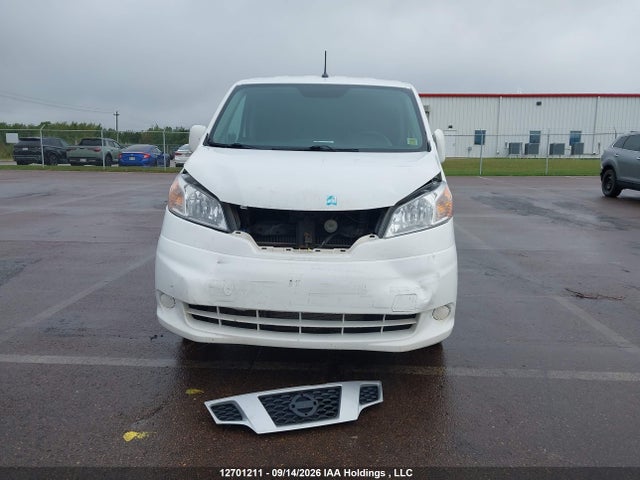 12701211 :رقم المزاد ، 3N6CM0KN1MK698429 vin ، 2021 Nissan Nv200 S/sv مزاد بيع