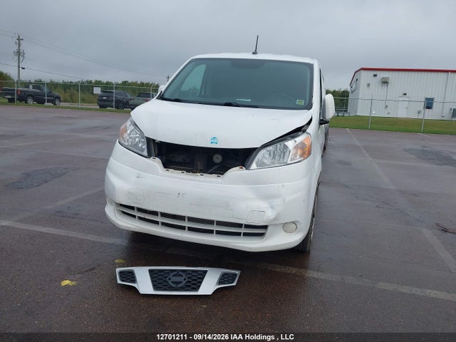 12701211 :رقم المزاد ، 3N6CM0KN1MK698429 vin ، 2021 Nissan Nv200 S/sv مزاد بيع