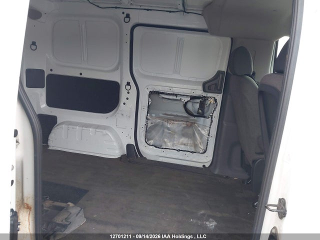 12701211 :رقم المزاد ، 3N6CM0KN1MK698429 vin ، 2021 Nissan Nv200 S/sv مزاد بيع