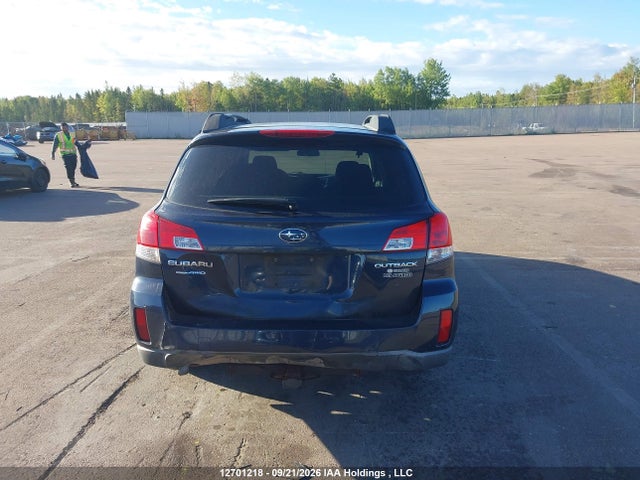 2012 Subaru Outback 2.5i Convenience Package/2.5i Touring Package მანქანა იყიდება აუქციონზე, vin: 4S4BRGBC8C3223884, აუქციონის ნომერი: 12701218