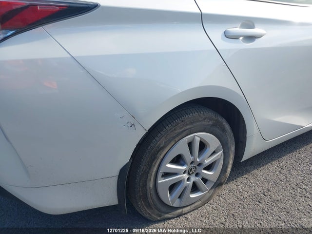 Toyota Prius 2018 JTDKBRFU4J3079741 Image 21