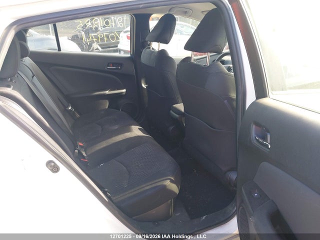 Toyota Prius 2018 JTDKBRFU4J3079741 Image 8