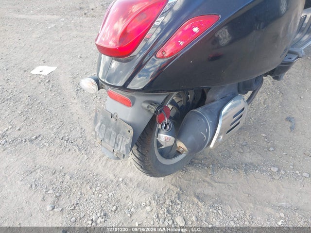 Vespa Primavera 50 4v Ie 2018 ZAPC536B3J5201371 Image 19