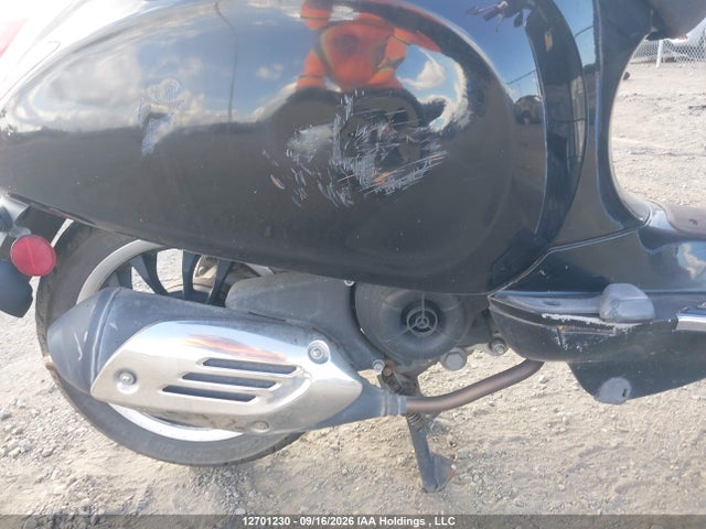 Vespa Primavera 50 4v Ie 2018 ZAPC536B3J5201371 Image 8