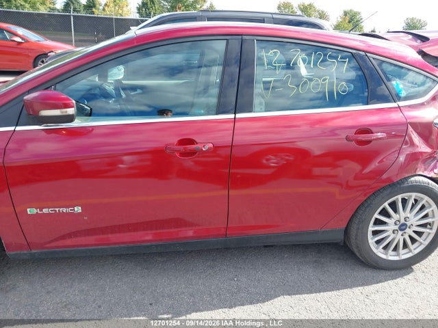 Ford FOCUS ELECTRIC 2017 1FADP3R48HL300910 Image 13