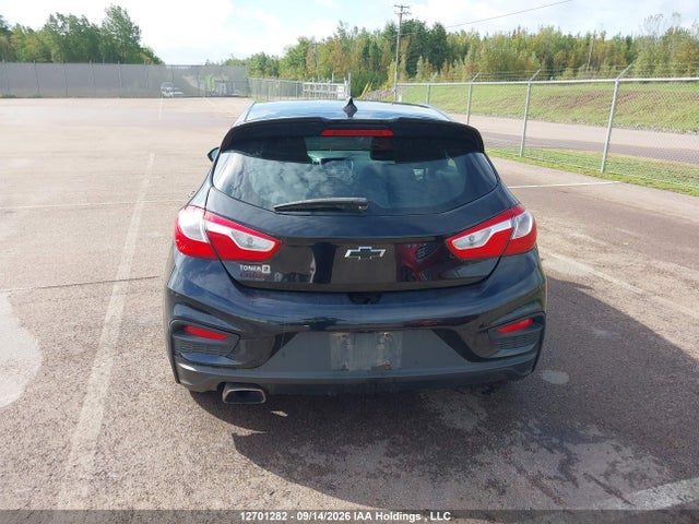 Chevrolet CRUZE LT 2018 3G1BE6SM7JS614107 Image 16