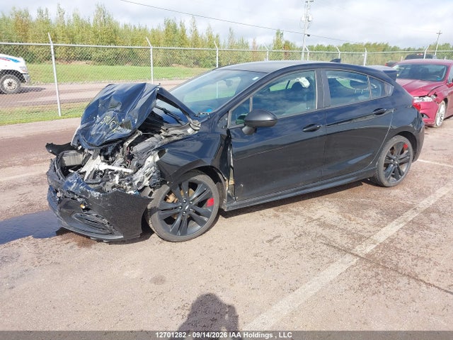 Chevrolet CRUZE LT 2018 3G1BE6SM7JS614107 Image 2