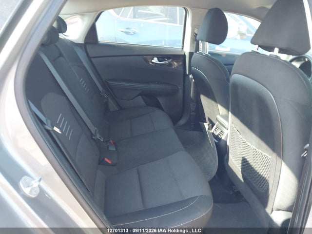 2021 Kia Forte Ex/ex Premium/ex+ მანქანა იყიდება აუქციონზე, vin: 3KPF54AD4ME302683, აუქციონის ნომერი: 12701313