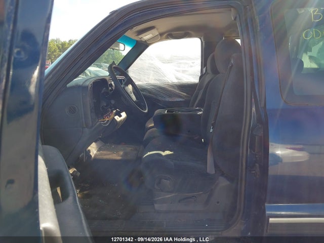 Продажа на аукционе авто 2000 Chevrolet Silverado C1500, vin: 2GCEC19V3Y1396331, номер лота: 12701342