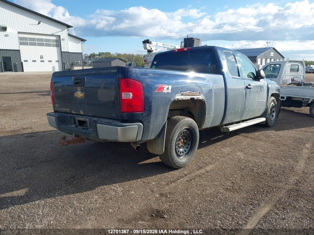 Auction sale of the 2010 Chevrolet Silverado 1500 Lt, vin: 1GCSKSE39AZ104260, lot number: 12701367