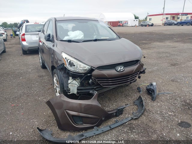 2014 Hyundai Tucson Gl მანქანა იყიდება აუქციონზე, vin: KM8JT3AF6EU855605, აუქციონის ნომერი: 12701376