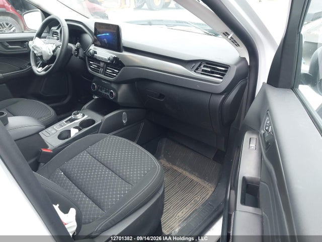 2025 Ford Escape Active მანქანა იყიდება აუქციონზე, vin: 1FMCU9GN9SUA94815, აუქციონის ნომერი: 12701382