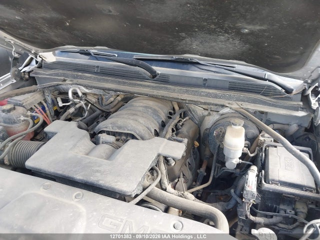 12701383 :رقم المزاد ، 1GKS2GKC9JR199876 vin ، 2018 Gmc Yukon Xl K1500 Slt مزاد بيع
