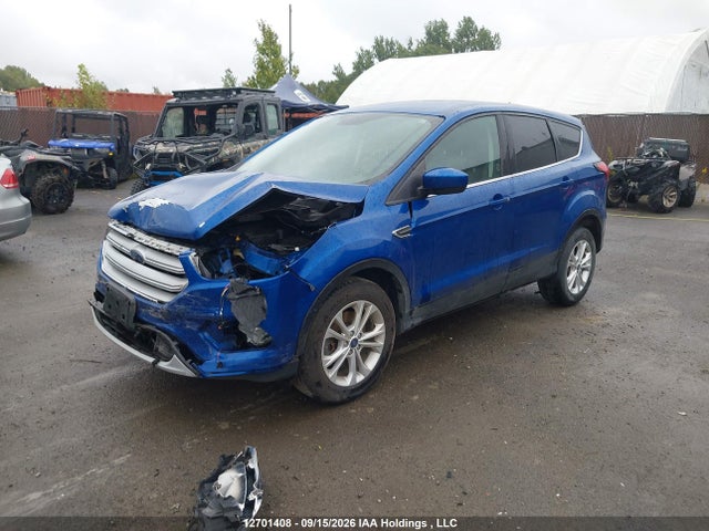 1FMCU9GD9KUC38208 Ford ESCAPE SE