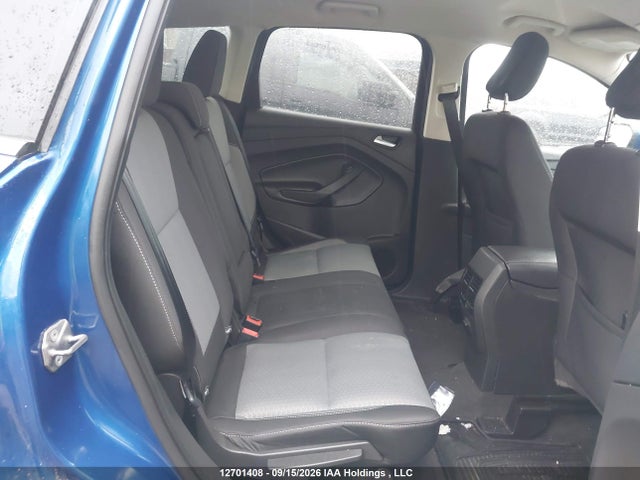 1FMCU9GD9KUC38208 Ford ESCAPE SE