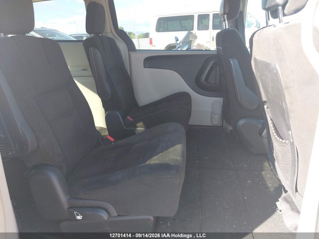 2016 Dodge Grand Caravan მანქანა იყიდება აუქციონზე, vin: 2C4RDGDG5GR353443, აუქციონის ნომერი: 12701414