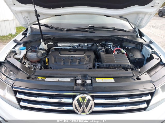 Продаж на аукціоні авто 2021 Volkswagen Tiguan, vin: 3VV0B7AX1MM037240, номер лоту: 12701435