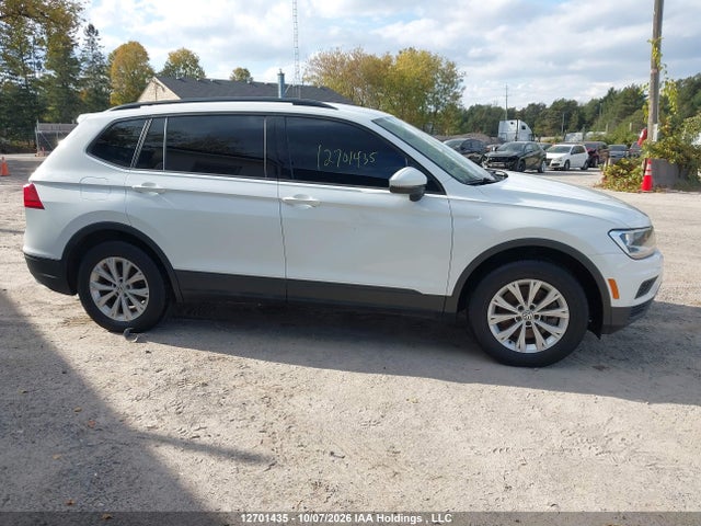 Продаж на аукціоні авто 2021 Volkswagen Tiguan, vin: 3VV0B7AX1MM037240, номер лоту: 12701435
