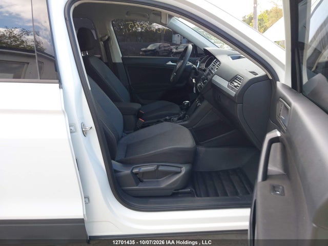 Продаж на аукціоні авто 2021 Volkswagen Tiguan, vin: 3VV0B7AX1MM037240, номер лоту: 12701435