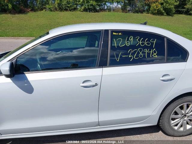 Aukcja sprzedaży 2017 Volkswagen Jetta 1.4 Tsi Trendline+, vin: 3VW2B7AJ2HM328948, numer aukcji: 12693664
