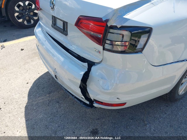 Aukcja sprzedaży 2017 Volkswagen Jetta 1.4 Tsi Trendline+, vin: 3VW2B7AJ2HM328948, numer aukcji: 12693664