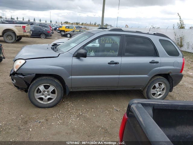 2007 Kia Sportage Lx მანქანა იყიდება აუქციონზე, vin: KNDJF722077415895, აუქციონის ნომერი: 12701442