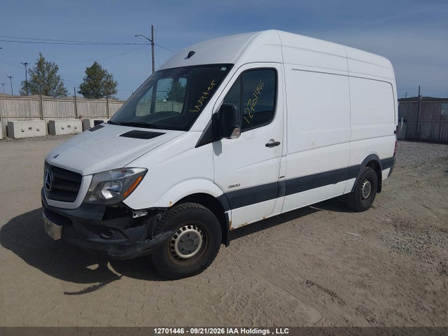 Mercedes-Benz Sprinter 2500 2014 WD3BE7CC4E5935793 Image 2