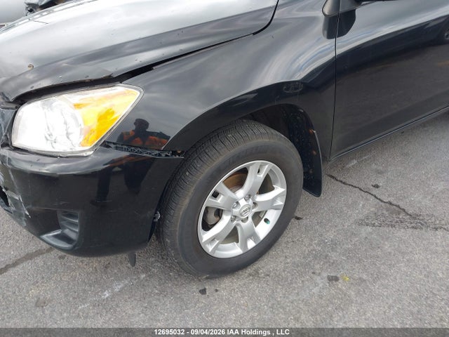 12695032 :رقم المزاد ، 2T3BF4DV0BW115863 vin ، 2011 Toyota Rav4 مزاد بيع
