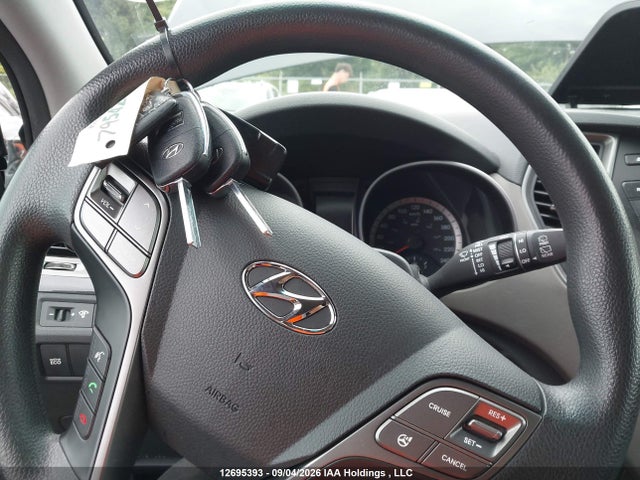 2014 Hyundai Santa Fe Sport 2.4 Base მანქანა იყიდება აუქციონზე, vin: 5XYZT3LB1EG208676, აუქციონის ნომერი: 12695393