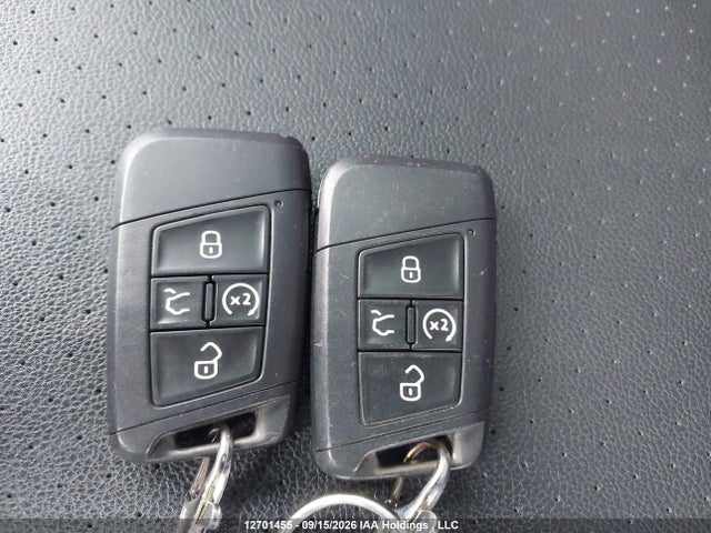 12701455 :رقم المزاد ، 1V2MC2CA8LC203373 vin ، 2020 Volkswagen Atlas Cross Sport Sel مزاد بيع