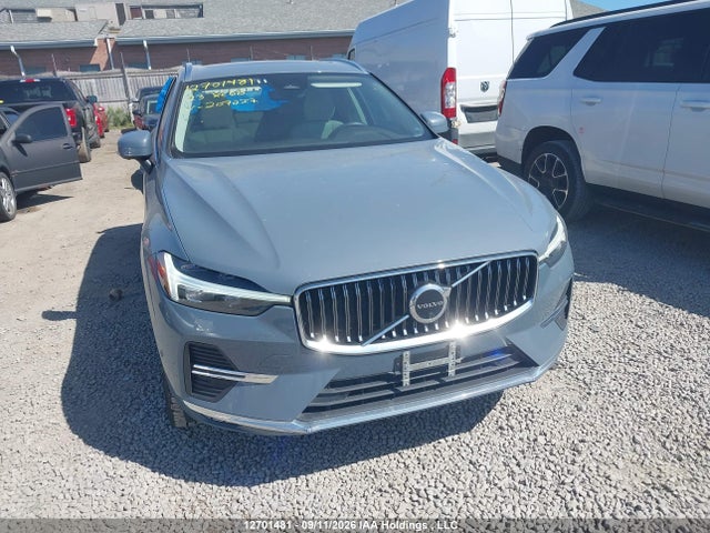 2023 Volvo Xc60 Plus მანქანა იყიდება აუქციონზე, vin: LYV062RN1PB207227, აუქციონის ნომერი: 12701481