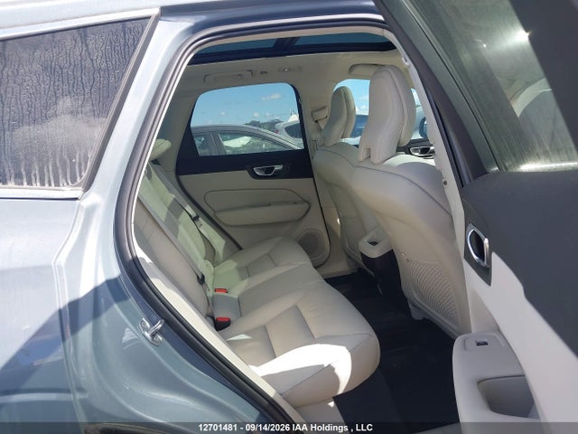 2023 Volvo Xc60 Plus მანქანა იყიდება აუქციონზე, vin: LYV062RN1PB207227, აუქციონის ნომერი: 12701481